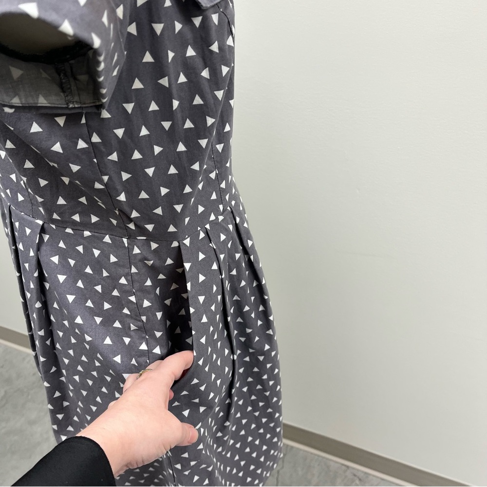 Birds of North America gray patterned dress - Picture 5 of 6
